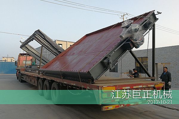 精工制作擋板門發(fā)貨了，裝車現(xiàn)場(chǎng)一覽